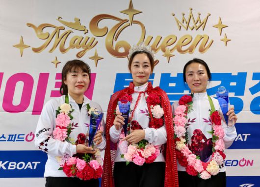 2025 메이퀸 특별경정에서 입상선수들. 왼쪽부터 2위 박설희, 1위 이주영, 3위 안지민.