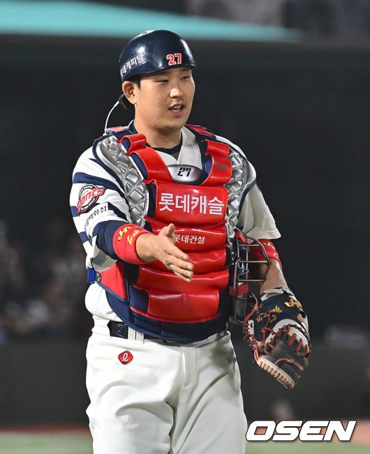 [OSEN=부산, 이석우 기자] 롯데 자이언츠 유강남 / foto0307@osen.co.kr