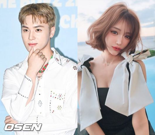 [OSEN=인천공항, 민경훈 기자] 11일 오후 그룹  더보이즈(THE BOYZ)가 케이콘 재팬 2023(KCON JAPAN 2023) 일정 참석 차 김포국제공항을 통해 일본 도쿄로 출국했다.더보이즈 주학년이 출국장으로 향하며 포즈를 취하고 있다. 2023.05.11 / rumi@osen.co.kr