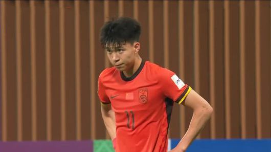 [사진] 한국전 선발로 나서는 2006년생 공격수 왕위동 / 소후 홈페이지.
