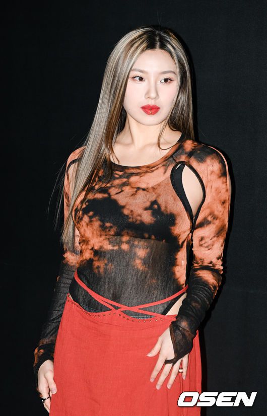 [OSEN=박준형 기자] 1일 서울 성수동 오우드에서 ‘다이슨 스타일랩’ 론칭행사가 진행됐다.댄서 리정이 포즈를 취하고 있다.   2023.02.01 / soul1014@osen.co.kr