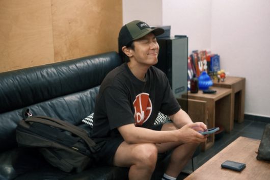 [OSEN=김성락 기자] 22일 오후 서울 구로구 라마다 신도림 호텔에서 KBS2 새 수목드라마 '독수리 5형제를 부탁해!' 제작발표회가 열렸다. 이날 행사에는 최상열 감독, 배우 엄지원, 안재욱, 최대철, 김동완, 윤박, 이석기, 박효주, 유인영이 참석했다. 배우 김동완이 포즈를 취하고 있다. 2025.01.22 / ksl0919@osen.co.kr