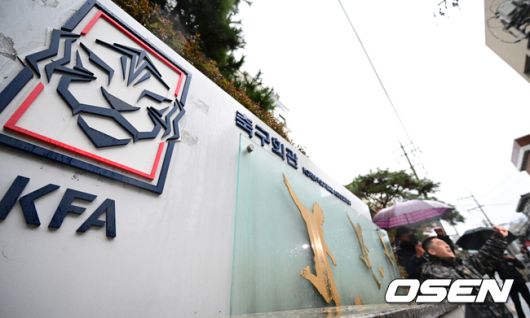 [사진] 문진희 KFA 심판위원장 / HOT다리영표:전술의재발견 유튜브 화면 캡처