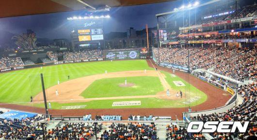 [OSEN=대전, 이상학 기자] 한화가 12일 대전 한화생명볼파크에서 상무와 연습경기를 가졌다. 2025.10.12 /waw@osen.co.kr