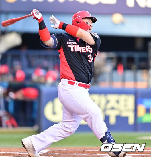 KIA 타이거즈 시절 최형우. /OSEN DB