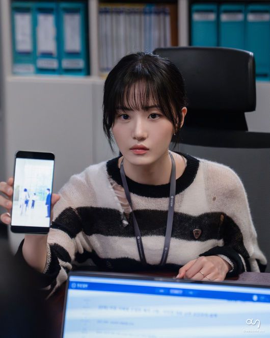 어썸이엔티 제공