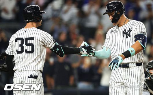 [사진] 뉴욕 양키스 코디 벨린저와 애런 저지. ⓒGettyimages(무단전재 및 재배포 금지)