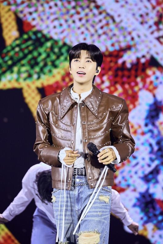 물고기뮤직 제공