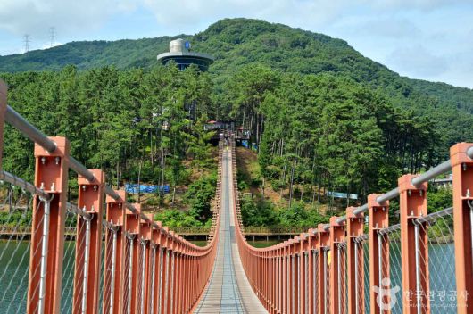 (ⓒ한국관광공사) 마장호수 출렁다리