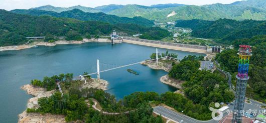 (ⓒ한국관광공사) 부항댐출렁다리