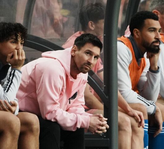 미국 프로축구 인터 마이애미의 리오넬 메시가 지난 4일(현지시각) 홍콩에서 열린 홍콩 프로축구 올스타팀과 친선경기에 불출전해 ‘노쇼 논란’을 불러일으켰다. 로이터 연합뉴스