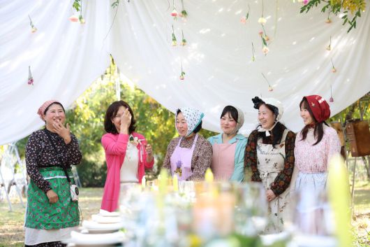 전주기전대 치유농업과는 농업과 치유를 융합해 인간의 신체적·정신적 건강을 증진시키는 한편 농업 및 농촌의 치유자원 개발, 농촌 문화 재정립, 치유농업 프로그램 개발 및 실행을 위한 전문인력을 양성하는 것을 목표로 하고 있다. 사진은 팜파티 현장. 전주기전대 제공