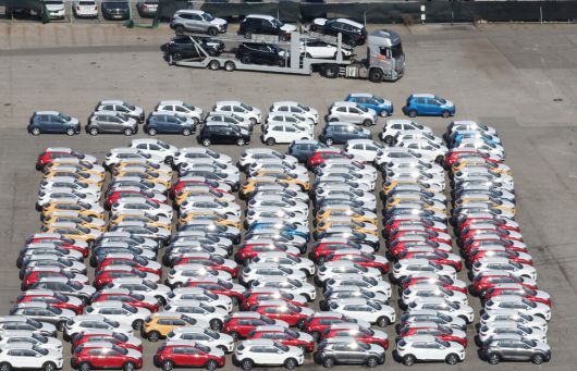 2월19일 경기도 평택항 주변에 세워진 수출용 자동차 모습. 연합뉴스