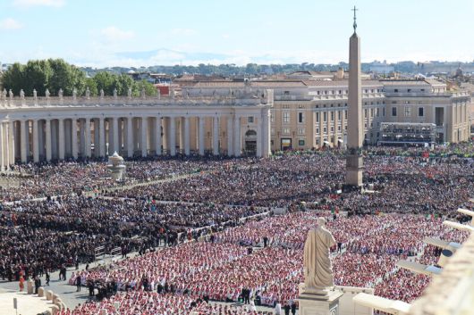 26일(현지시각) 프란치스코 교황의 장례미사가 열린 성 베드로 대광장 모습. 사진 장예지 특파원penj@hani.co.kr