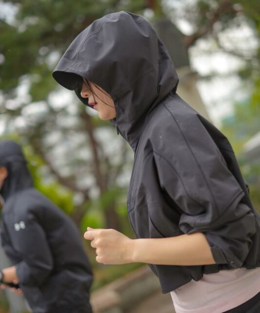 매일 달리는 일은 마음의 근육을 키워준다. 하루도 빠지지 않고 무언가를 하는 것은 그것이 무엇이든 내면을 풍성하게 한다. 성동욱 제공