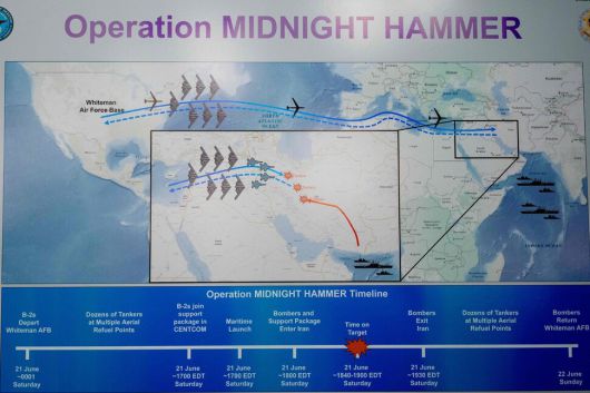 22일 미국 버지니아주 알링턴의 펜타곤에서 열린 기자회견 때 이란에 대한 공습 작전의 시간표가 제시됐다. 알링턴/AFP 연합뉴스