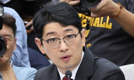 지난 24일 국회에서 열린 김민석 국무총리 후보자 인사청문회에서 질의하는 주진우 국민의힘 의원. 연합뉴스