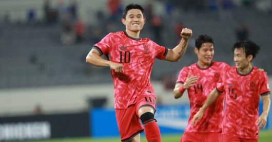 이동경이 7일 경기도 용인 미르스타디움에서 열린 2025 동아시아축구연맹(EAFF) E-1 챔피언십 중국과의 경기에서 선제골을 넣고 기뻐하고 있다. 연합뉴스