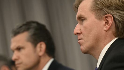 엘브리지 콜비 미국 국방차관이 최근 일본과 오스트레일리아에 미국과 중국을 대만을 두고 전쟁을 하게 되면 어떤 역할을 할지 명확히 하라고 압박해, 두 나라로부터 반발을 사고 있다. AFP 연합뉴스