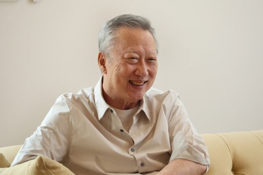 박용만 ‘같이 걷는 길’ 이사장이 지난 7일 서울 용산구 한남동 재단 사무실에서 한겨레와 인터뷰하고 있다. 정용일 선임기자 yongil@hani.co.kr