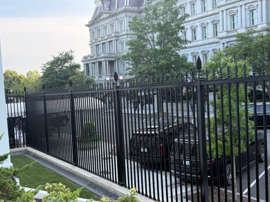 관세협상을 위해 방미 중인 구윤철 부총리 겸 기획재정부 장관, 김정관 산업통상자원부 장관, 여한구 통상교섭본부장 등이 30일 오후 6시께 백악관 웨스트윙에서 빠져나왔다. 워싱턴/김원철 특파원
