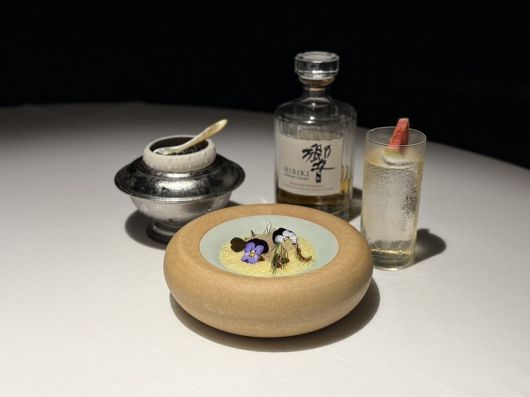 ‘만다파 리츠칼튼 리저브’의 파인다이닝(고급 정찬) 레스토랑 ‘쿠부’에서 칵테일과 페어링 한 식사 메뉴. 만다파 리츠칼튼 리저브 제공