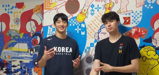 ‘국외파’ 여준석(왼쪽)과 이현중이 4년 만에 함께 대표팀에서 뛴다. 남지은 기자