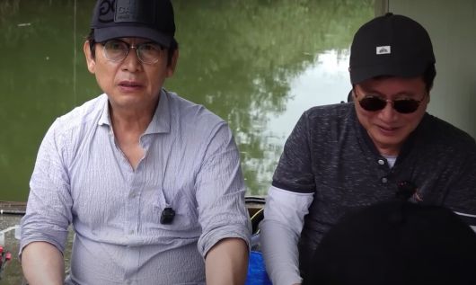 10일 공개된 영상에서 강선우 더불어민주당 의원에 대해 발언하고 있는 유시민 작가(왼쪽). 유튜브 채널 ‘유시민낚시아카데미’ 갈무리