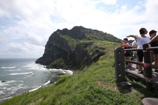 제주 성산일출봉 풍경. 한겨레 자료 사진
