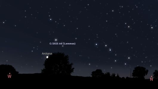 10월21일 저녁 7시의 C/2025 A6(레몬) 혜성 위치도. 스텔라리