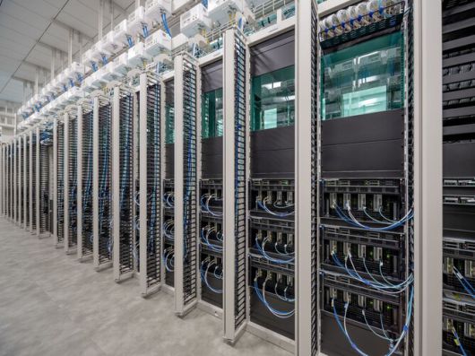 네이버클라우드가 운영하는 초대형 데이터센터 ‘각 세종’의 서버실 모습. 네이버클라우드 제공