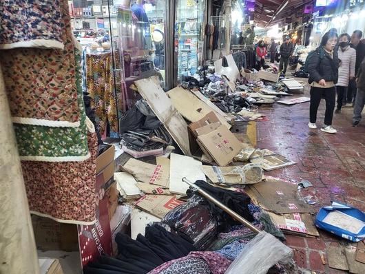 1t트럭 사고 현장. 이승욱기자