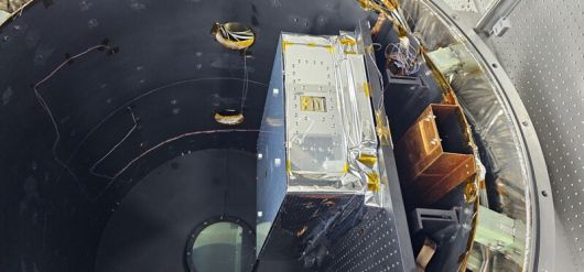 차세대 중형위성 3호에 설치된 과학장비 중 하나인 바이오캐비넷. 우주항공청 제공