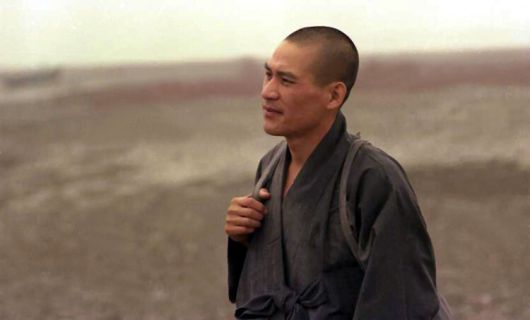 성인이 된 뒤 임권택 감독과 배우 안성기의 만남이 걸작으로 완성된 첫 영화 ‘만다라’(1981).