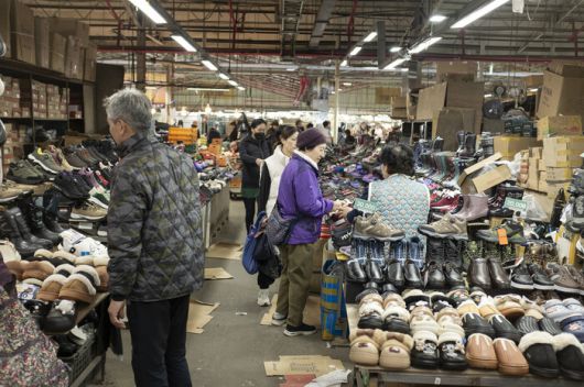 도민과 여행자들이 자주 찾는 서귀포향토오일장 풍경. 최갑수 제공