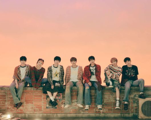 킥플립. 제이와이피(JYP)엔터테인먼트 제공