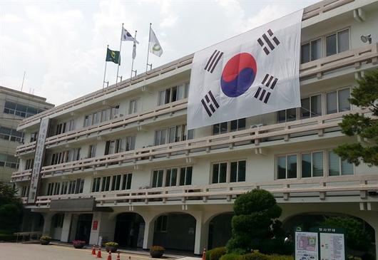 한국일보