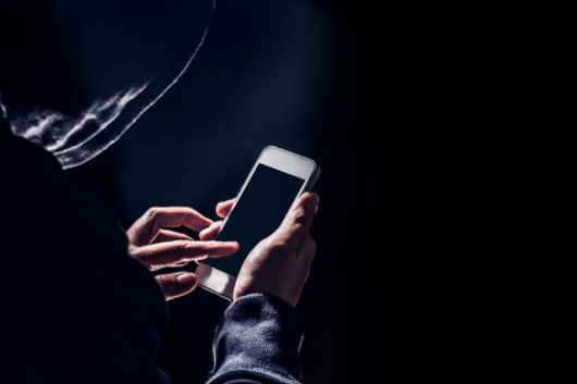 휴대폰 범죄 이미지. 게티 이미지 뱅크