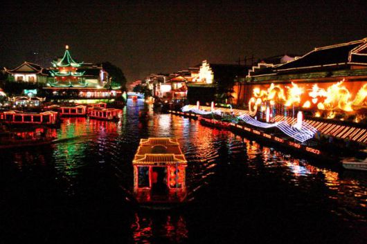 부자묘 앞 진회하 야경. ⓒ최종명