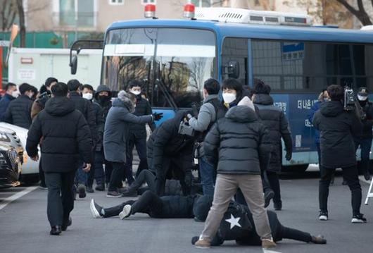 한국일보