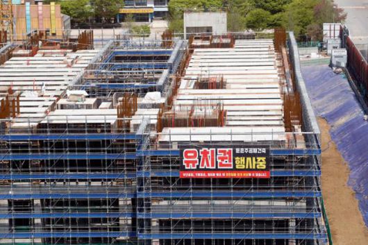사진은 15일 둔촌주공 재건축 단지 모습. 뉴스시