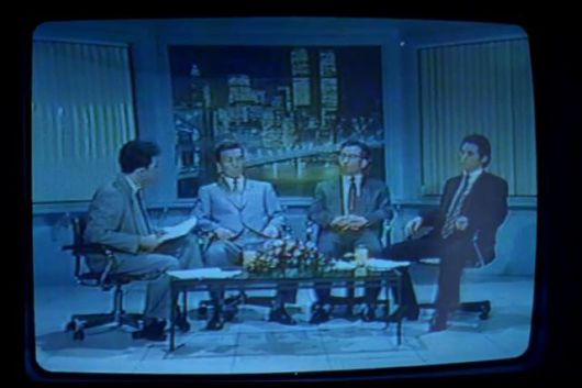 '지리멸렬'은 31분짜리로 4개의 에피소드가 옴니버스 형식으로 구성돼 있다.