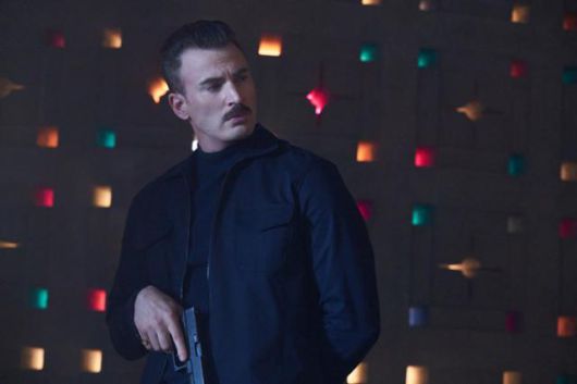 크리스 에번스는 캡틴 아메리카라는 영웅 이미지를 지우고 싶은 걸까. '그레이 맨'에서 우스꽝스러우면서도 야비한 악인을 연기했다. 넷플릭스 제공