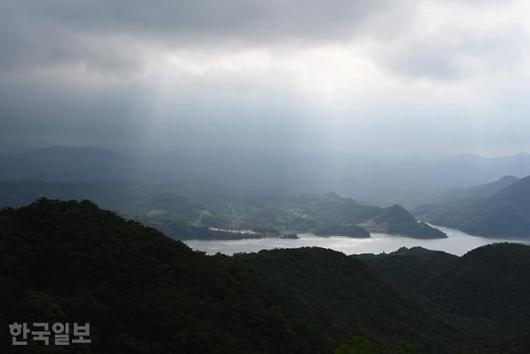 한국일보