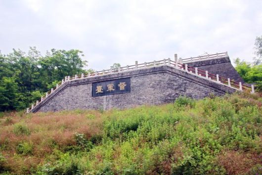 몐현 정군산의 독군대. ⓒ최종명