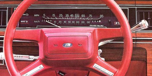 LTD 크라운 빅토리아