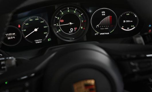 포르쉐 911 터보 S