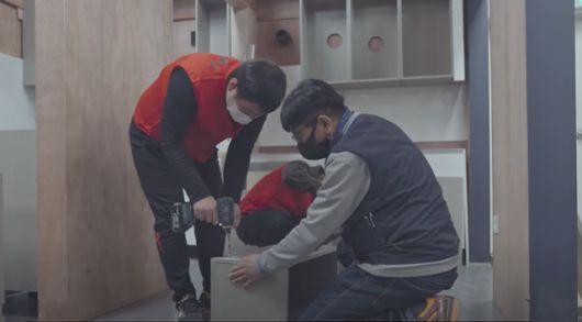 한샘시공아카데미에서 이뤄지는 시공협력기사 교육. 한샘 유튜브 영상 캡처