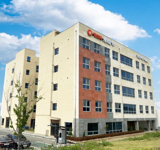 케어닥이 경기 시흥시 배곧동에 마련한 노인주거시설 '케어닥 케어홈' 1호점. 케어닥 제공