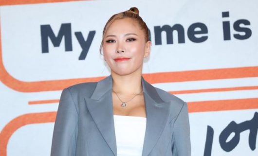 방송인 가비가 20일 오후 서울 마포구 상암동 스탠포드호텔에서 열린 JTBC 새 예능 'My name is 가브리엘' 제작발표회에 포즈를 취하고 있다. 뉴시스